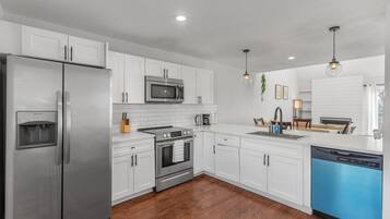 Microwave, oven, stovetop, dishwasher