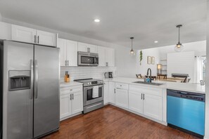 Microwave, oven, stovetop, dishwasher