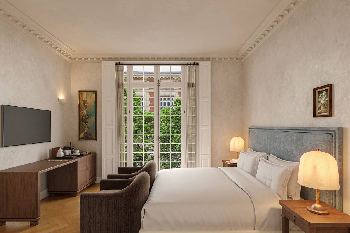 Superior kamer, 1 kingsize bed, uitzicht op stad | Luxe beddengoed, bedden met traagschuimmatras, een minibar