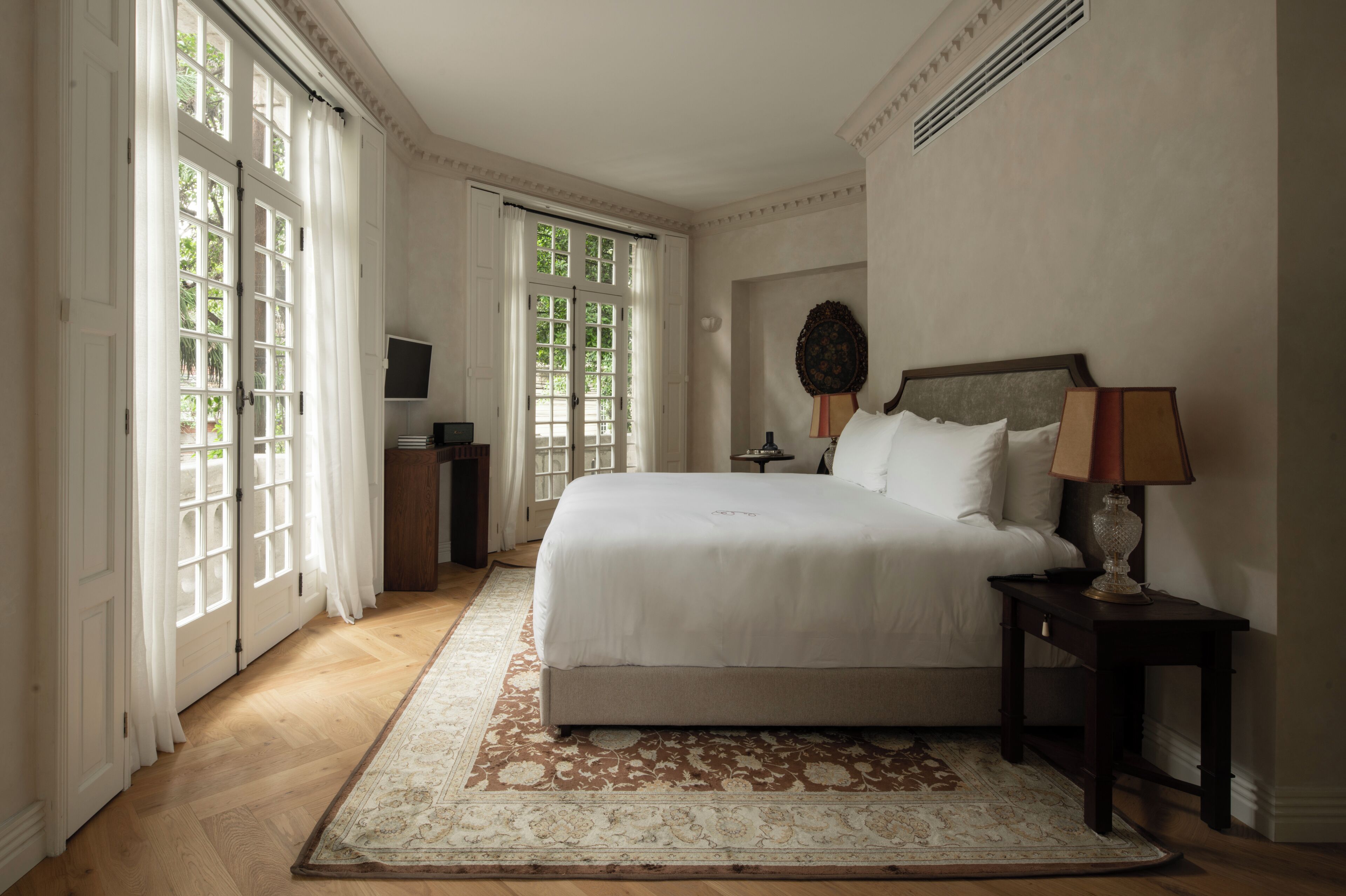 Panoramic Suite, 1 King Bed, City View
