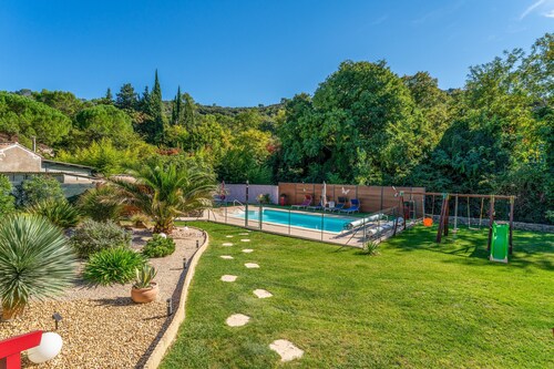 Gite - chambre d'hôtes l'occitania 44m² - chambre et annexe 55 m2