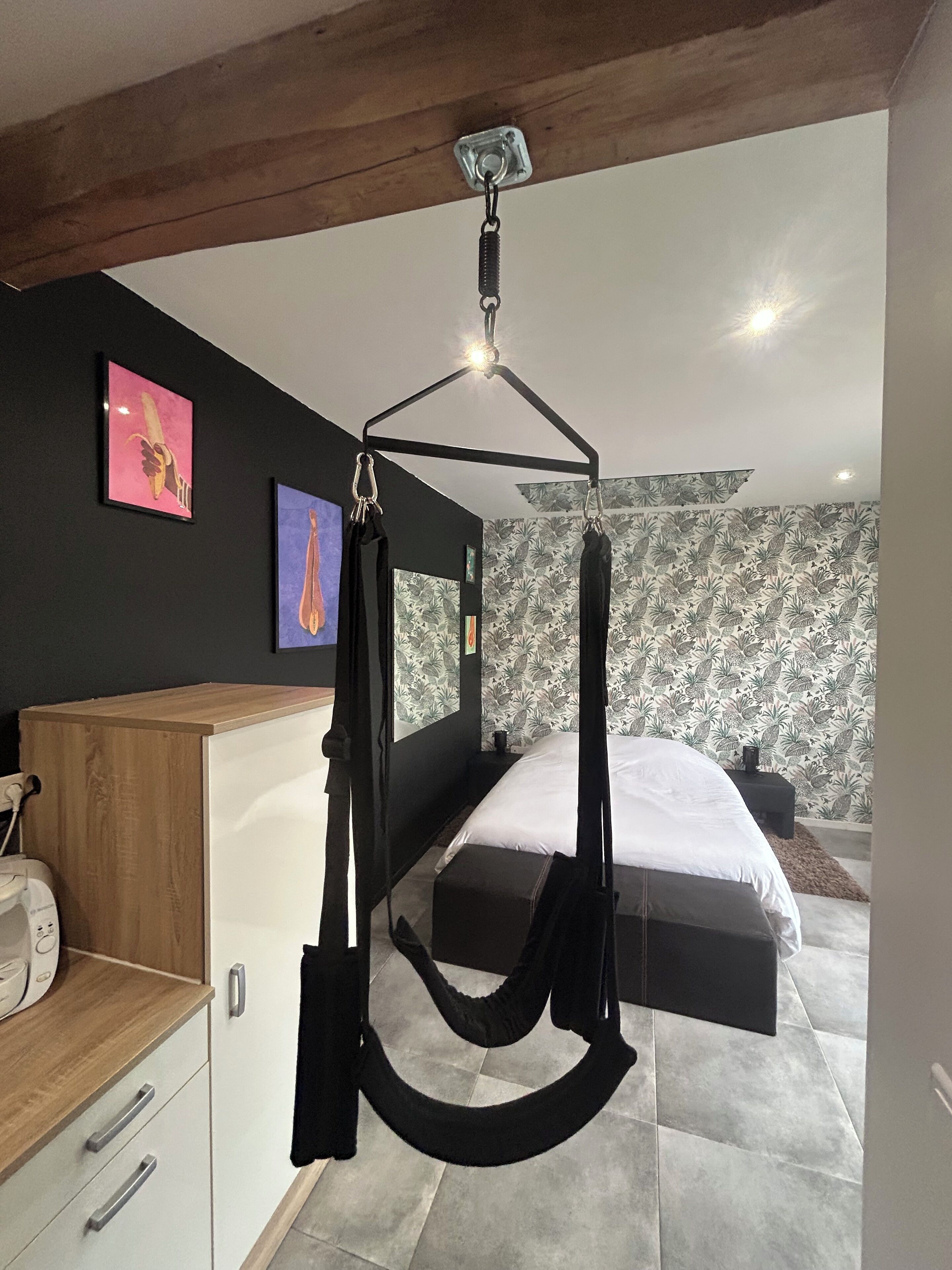 1 sovrum, internet och sängkläder