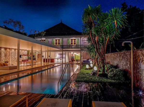 Piscina