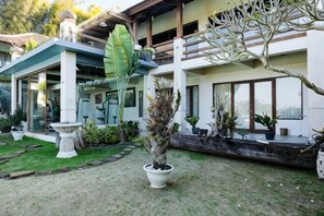 Unclassified image, 3 of 81, button - The Lavana Villa Gajah Jimbaran (Bali)