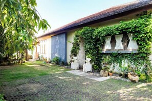 Unclassified image, 2 of 81, button - The Lavana Villa Gajah Jimbaran (Bali)