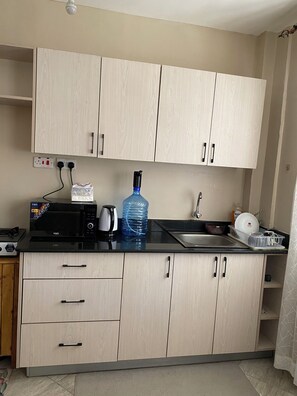 Microwave, stovetop