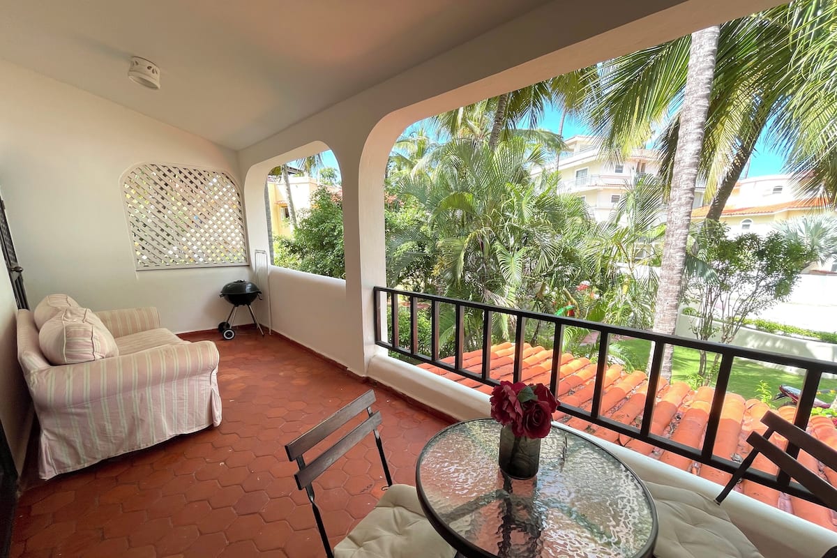 Villa, Balcony, Garden View | Terrace/patio