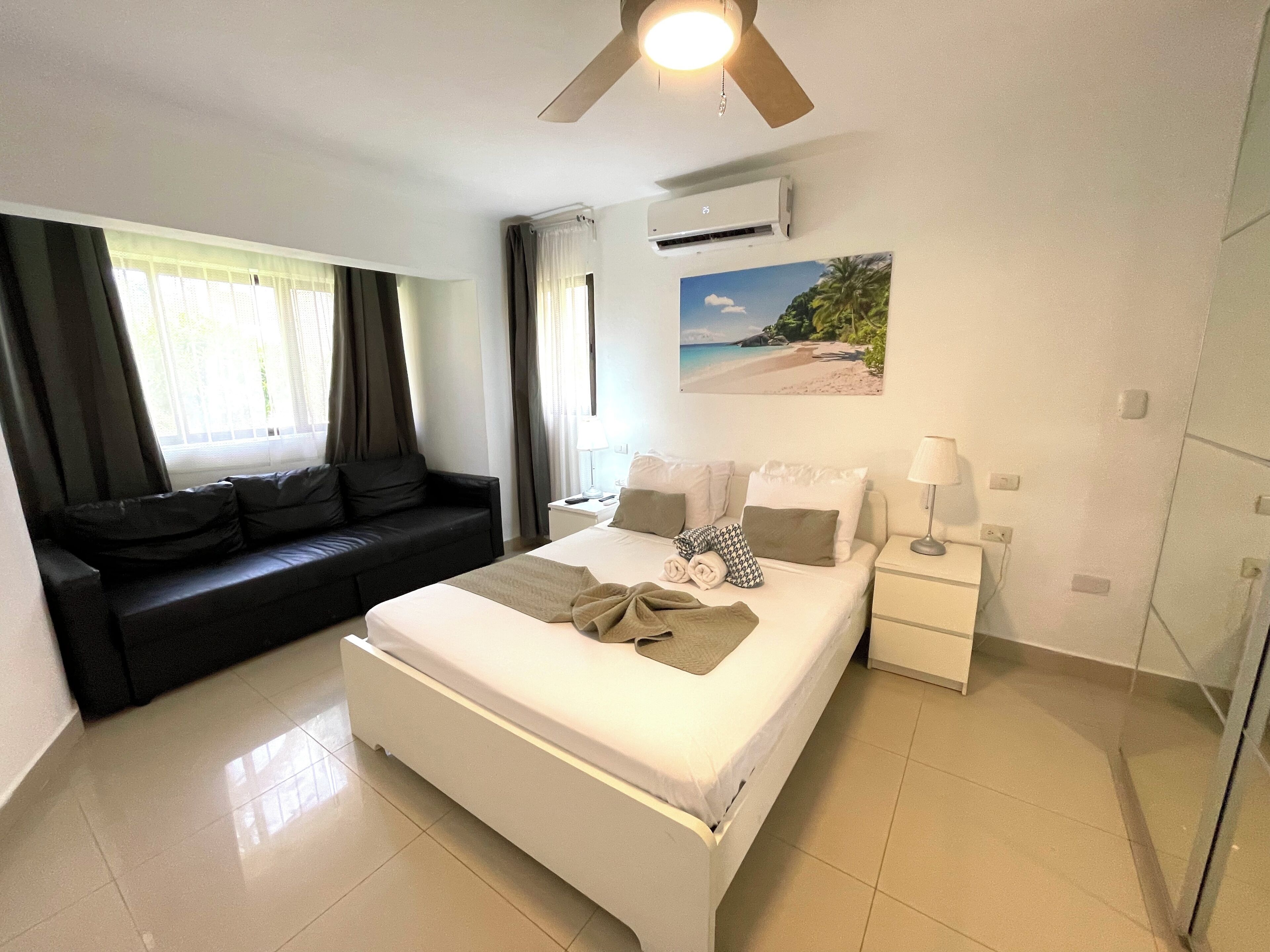 Vila, 2 quartos, no jardim | Lençóis italianos Frette, roupas de cama premium, edredons de pluma