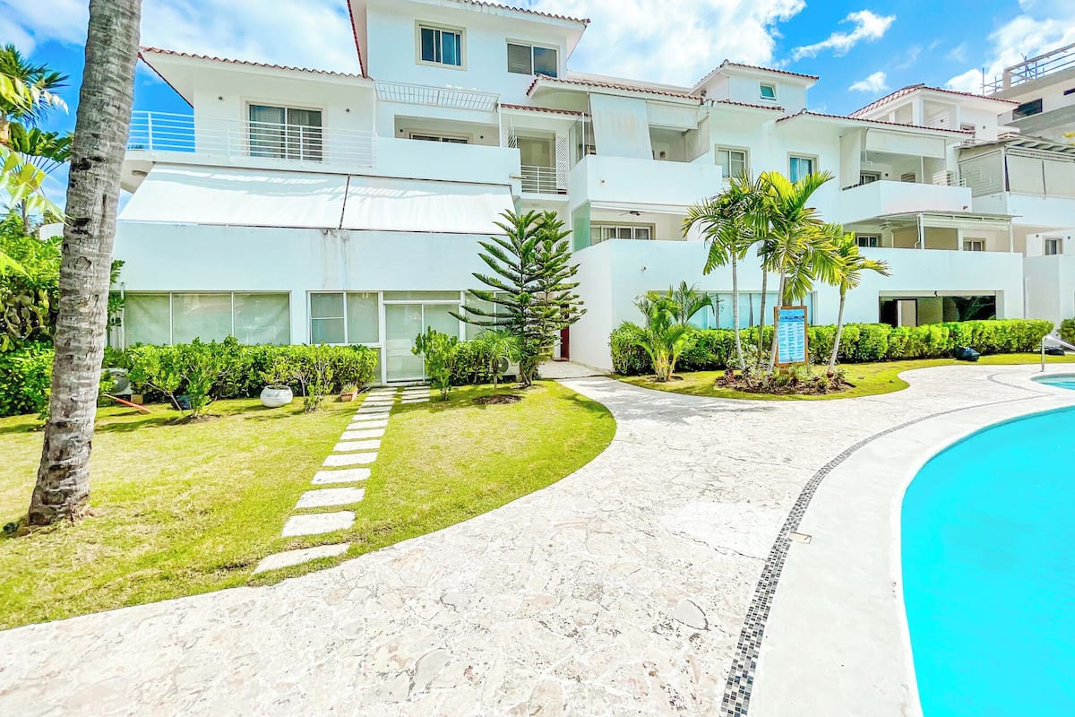 Apartament, 2 dormitoris, al costat de la piscina | Balcó