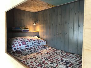 1 bedroom, desk, iron/ironing board, travel cot