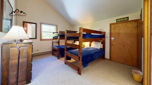 3 chambres, fer et planche à repasser, Wi-Fi gratuit, draps fournis