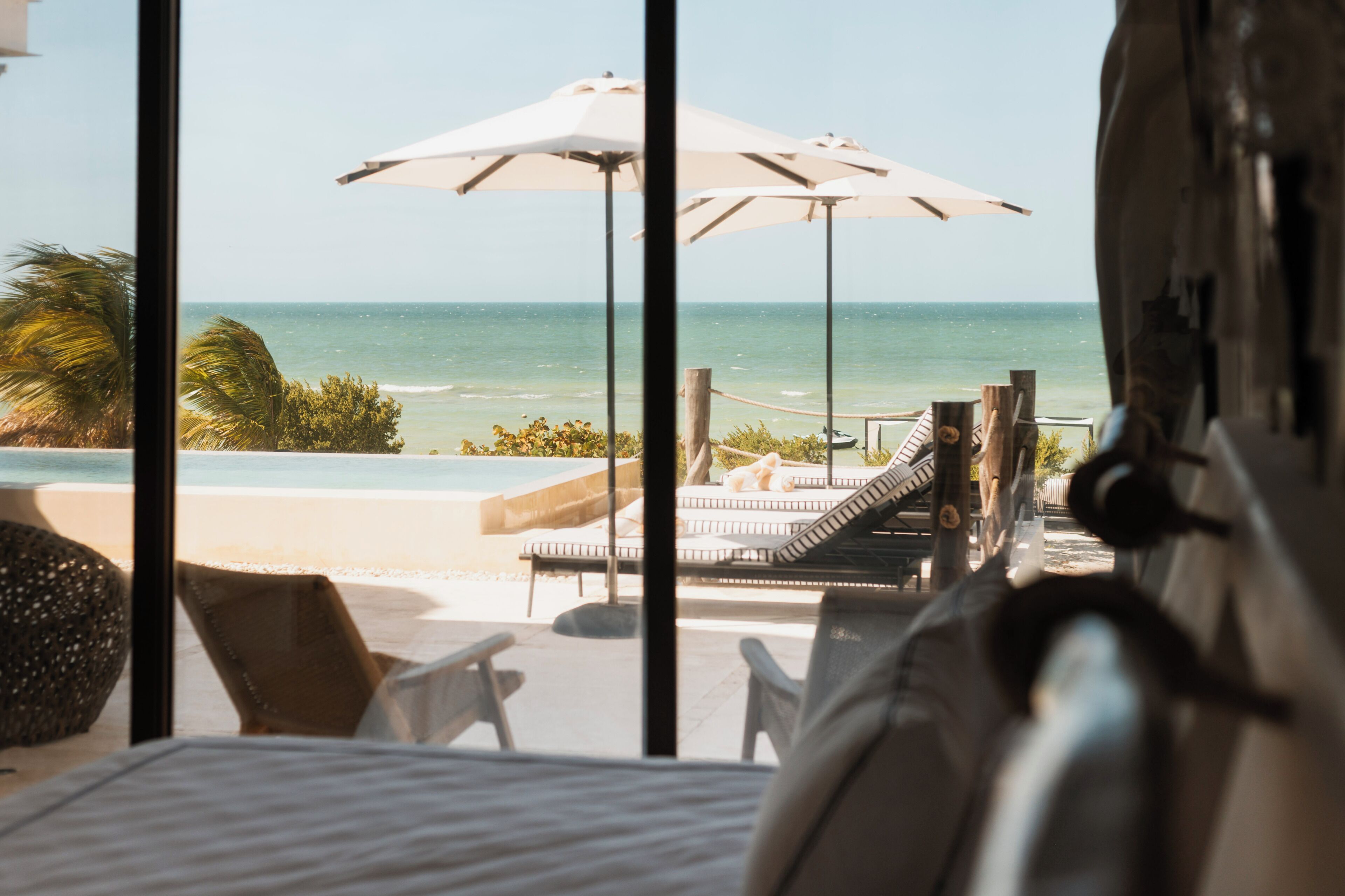 Rumah Deluks, balkon, pemandangan pantai | Seprai premium, selimut bulu angsa, brankas, dan Wi-Fi gratis