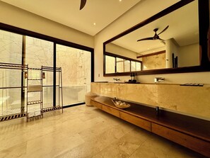 Premium bedding, down duvets, in-room safe, free WiFi - Trobbu Boutique Collection San Bruno (Dzemul)