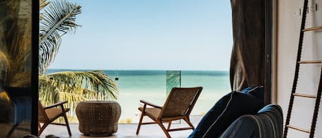 Deluxe House, Balcony, Beach View | Premium bedding, down comforters, in-room safe, free WiFi