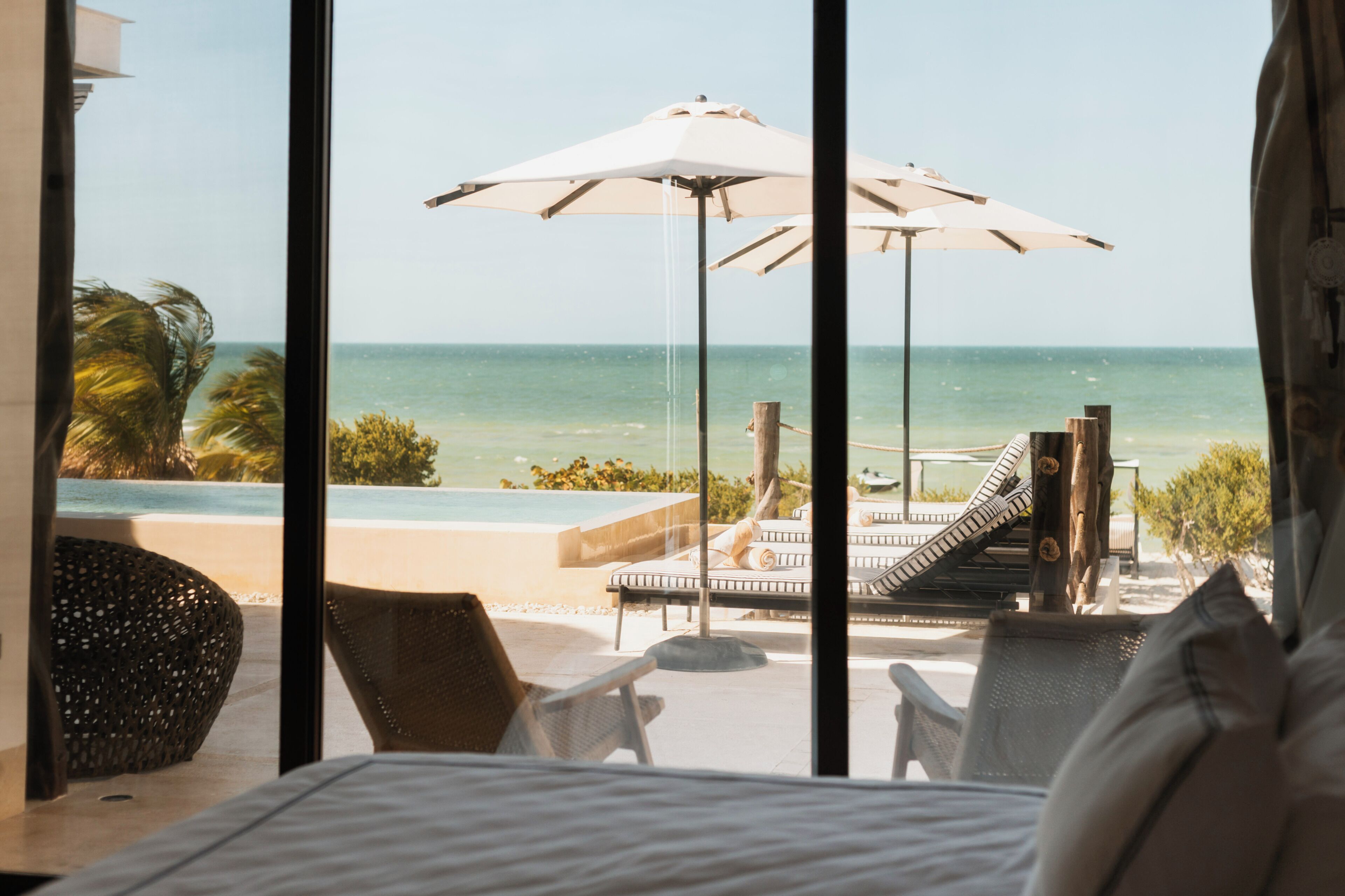 Rumah Deluks, balkon, pemandangan pantai | Seprai premium, selimut bulu angsa, brankas, dan Wi-Fi gratis