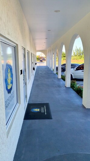 Exterior - Town Center Abaco (Marsh Harbour)