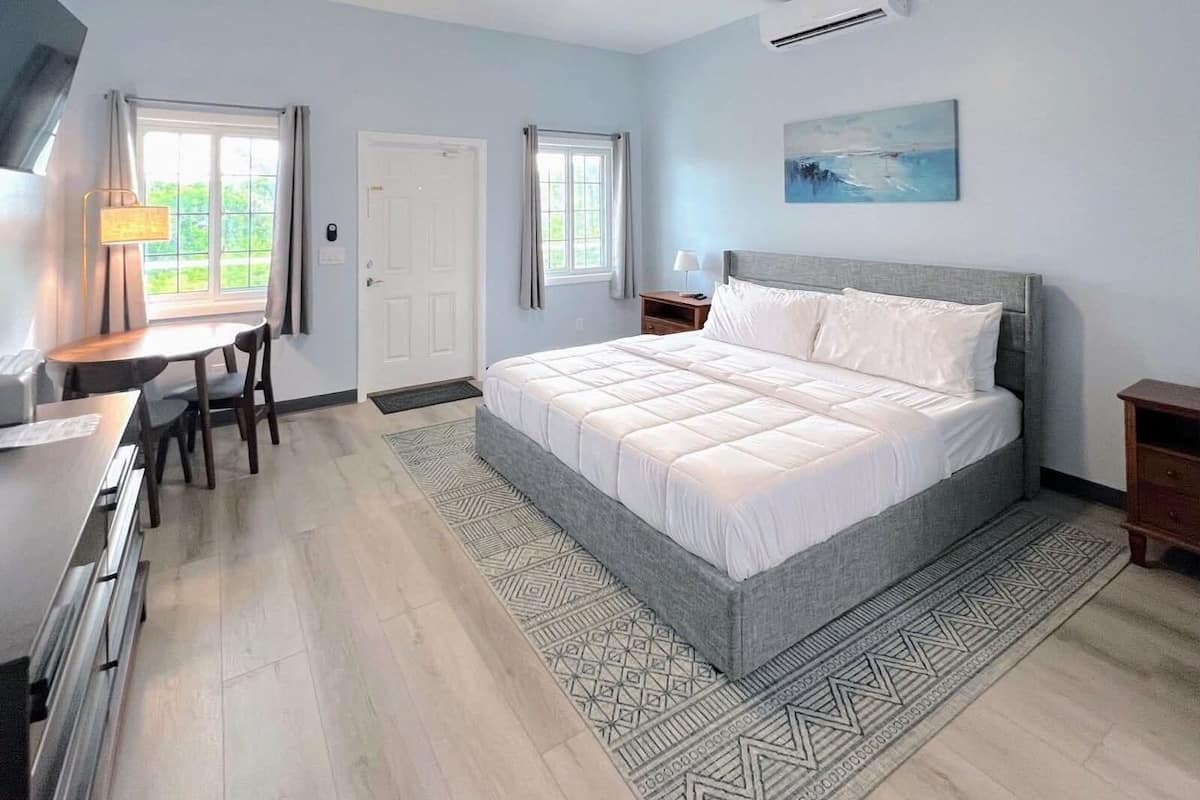 Habitació de luxe, vistes a la badia | Escriptori i espai de treball apte per a portàtils