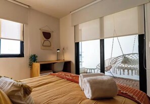 Bügeleisen/Bügelbrett, WLAN, Bettwäsche