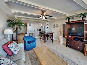 Smart TV - Ocean Song 323 | Incredible View, Two Pools (Tybee Island)