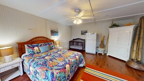 5 bedrooms, iron/ironing board, travel crib, internet