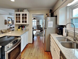 Fridge, microwave, oven, stovetop - 4-B 12th Street | Rooftop Deck, Steps to the Beach (Tybee Island)