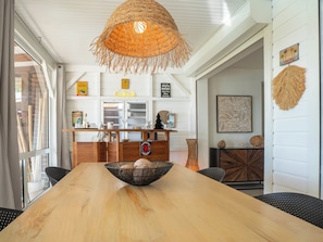 Dining - Villa Le Nid des Colibris 4 stars with its 180° sea view over the Caribbean (Gourbeyre)