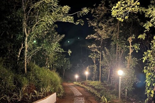 Ann's Hill Stay, serene location near Munnar