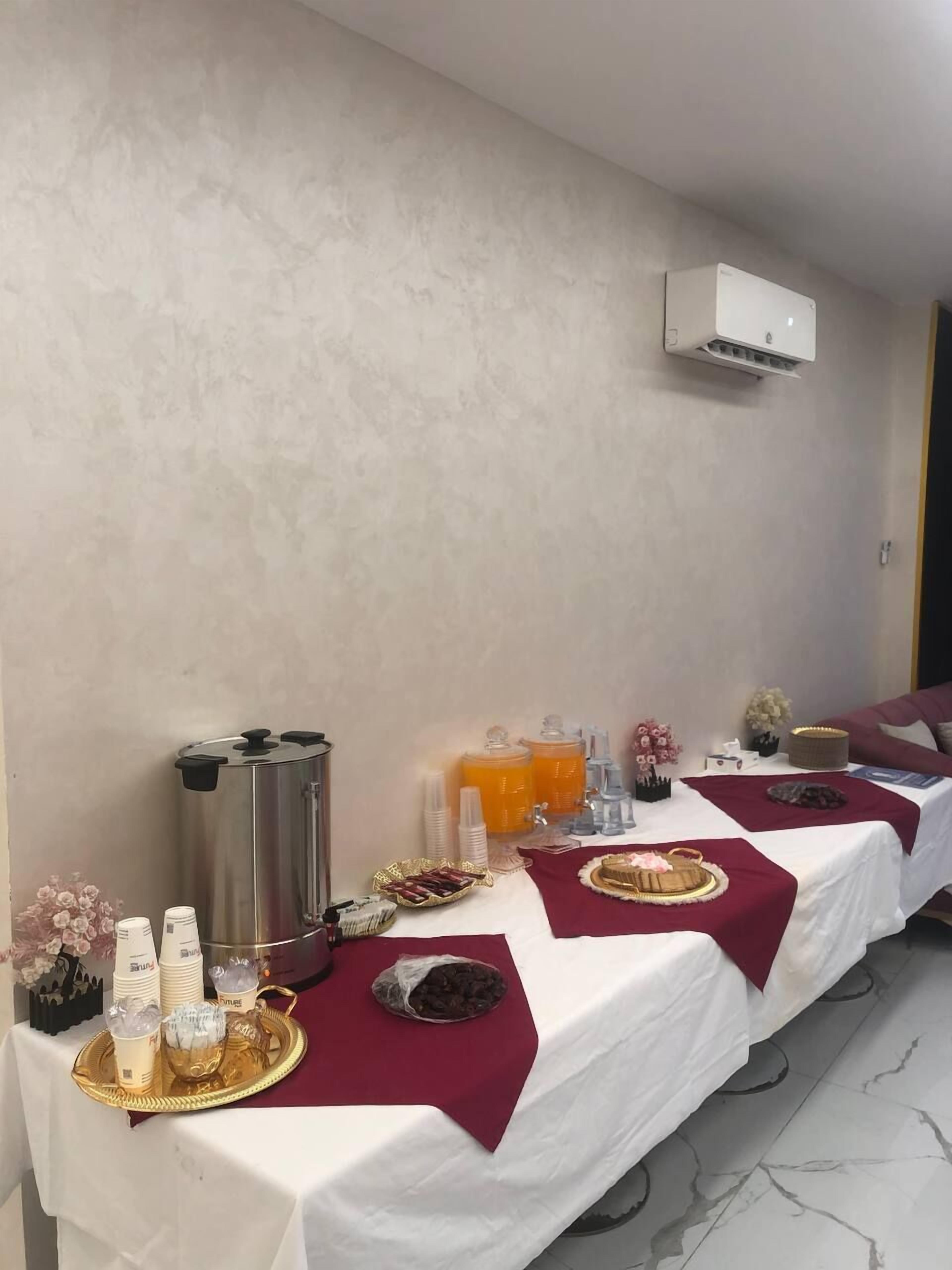 Suite Confort, vue ville | Cuisine privée