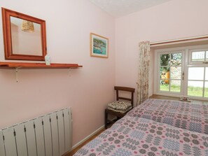 2 bedrooms, individually decorated, individually furnished, free WiFi - Llainorfa (New Quay)