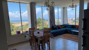 Unclassified image, 3 of 25, button - Spacious one-bedroom apartment close to the sea (Tanger)
