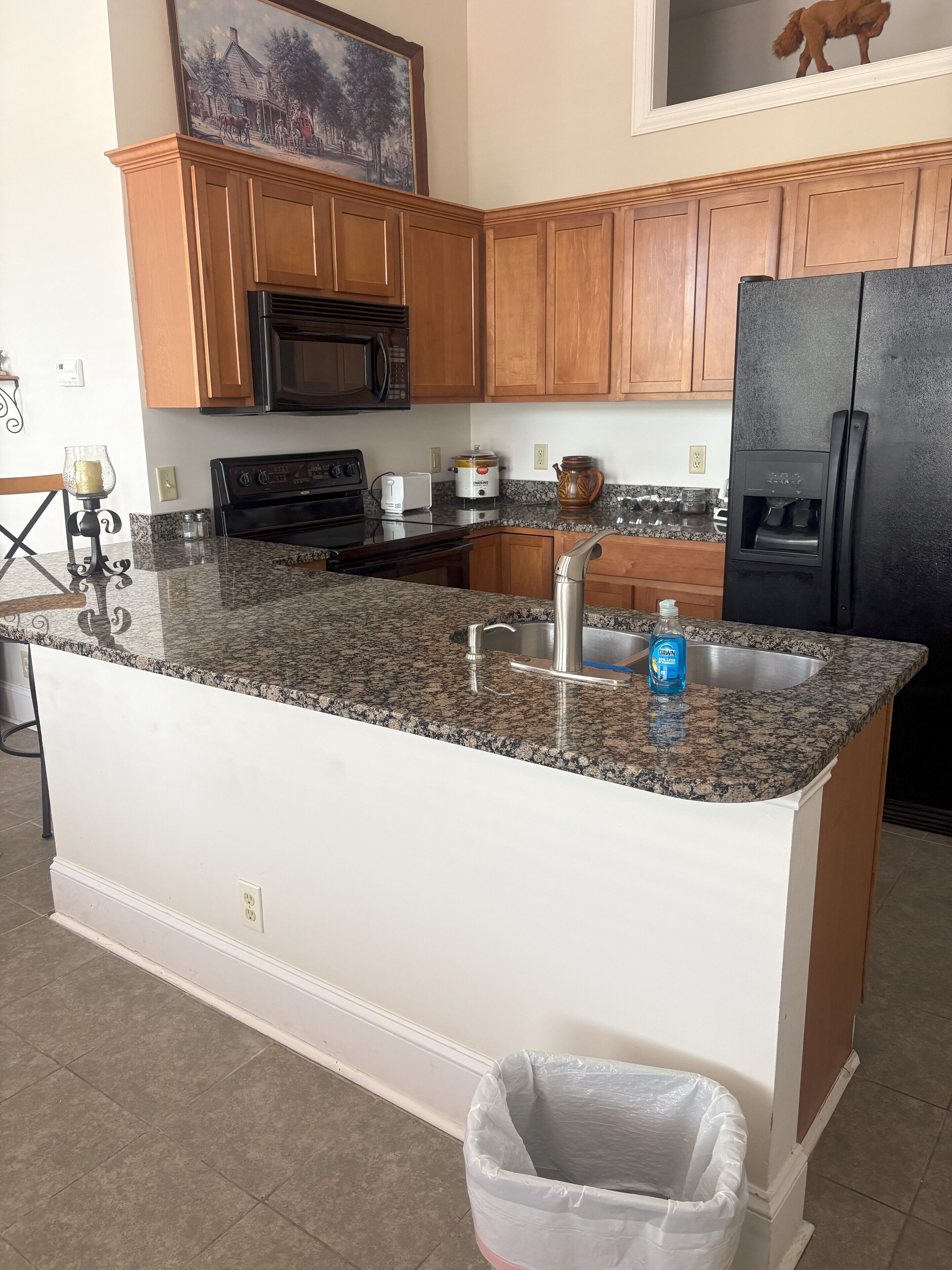 Micro-ondes, four, plaque de cuisson, lave-vaisselle