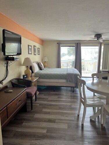 Park Place Condo 222