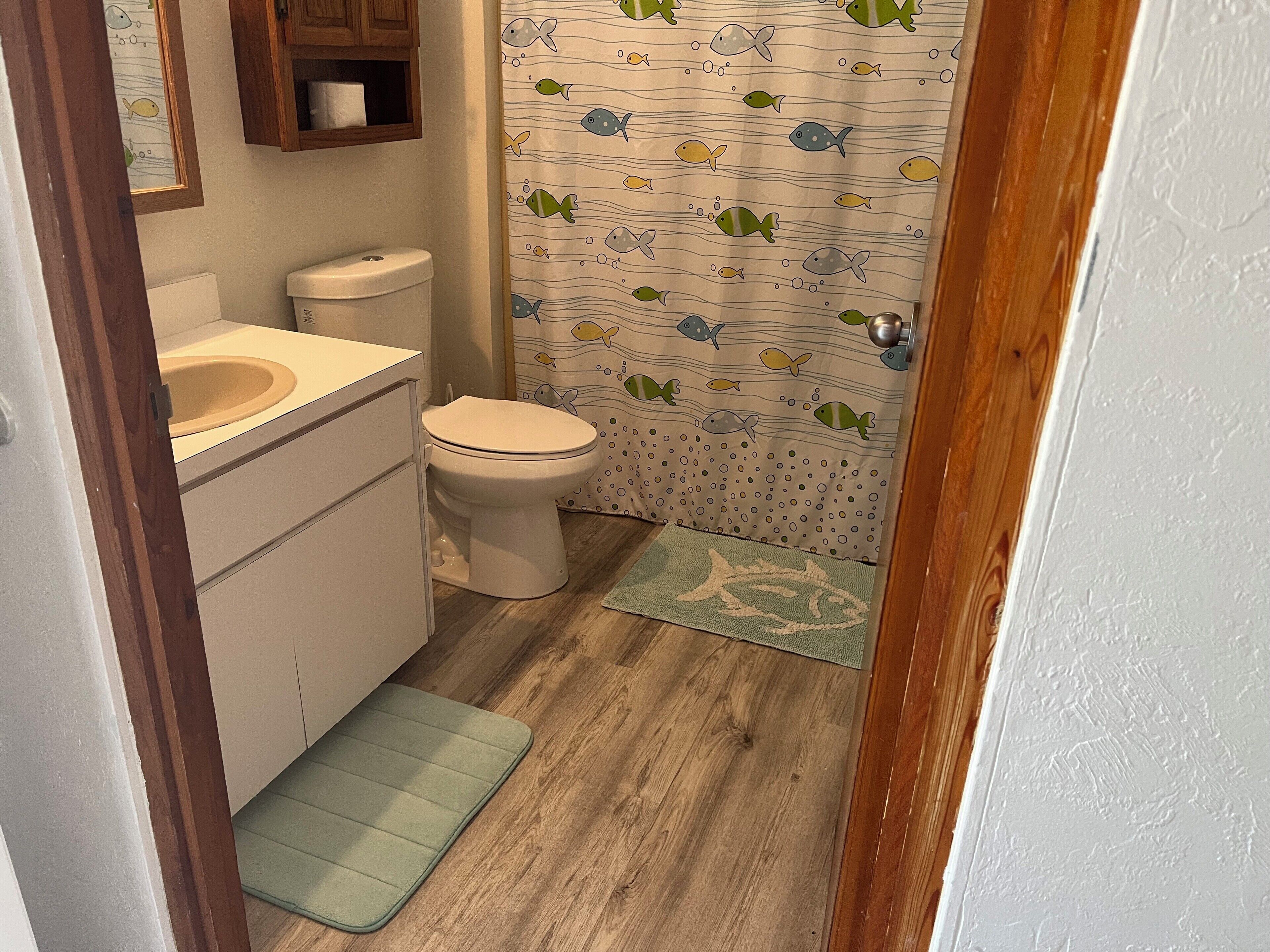 Towels, toilet paper