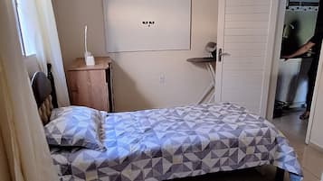 2 chambres, fer et planche Ă  repasser, Wi-Fi, draps fournis