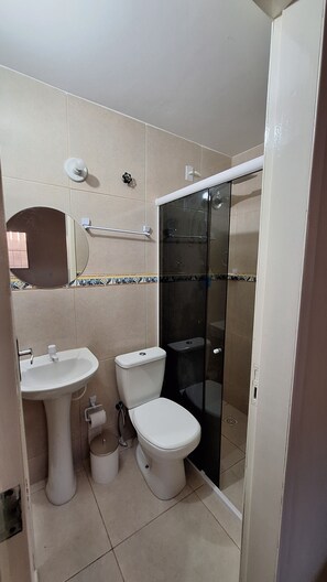 Shower, toilet paper