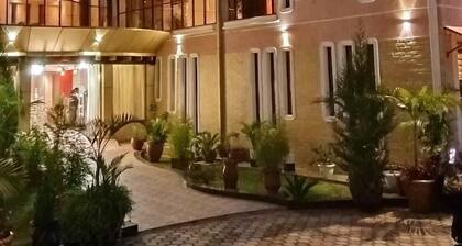 Famous Gates Hotel Bomet