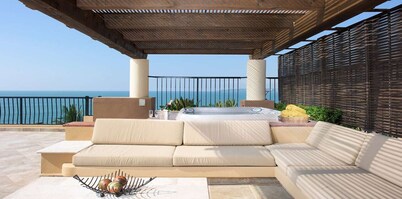 Oceanfront 2-bedroom Villa Resort Flamingos Riviera Nayarit with AC and WiFi