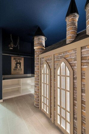 Interior - Orlando Paradise! 5BR Themed Home (Kissimmee)