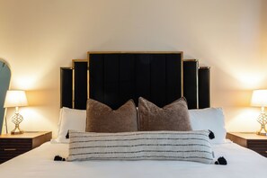 1 bedroom, iron/ironing board, Internet, bed sheets