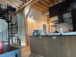 Interior - Private 5 BR/4 Bath home on Lake Zumbro w/ amazing vistas nearby Mayo Clinic (Rochester)