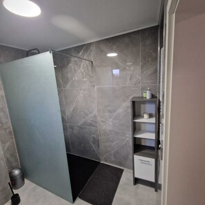 Shower, toilet paper
