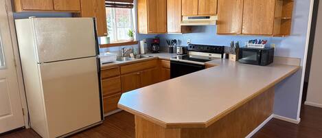 Microwave, oven, stovetop