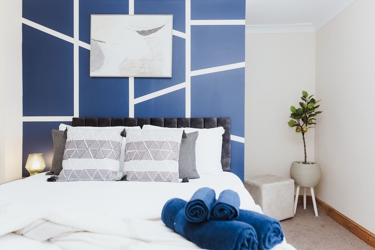 2 chambres, fer et planche à repasser, accès Internet, draps fournis