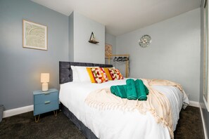 3 bedrooms, Internet