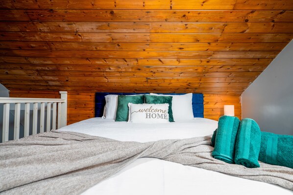 3 bedrooms, Internet