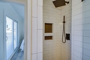 Hair dryer, towels