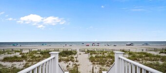 The Perfect Oceanfront Vacation w/ Private Pool!