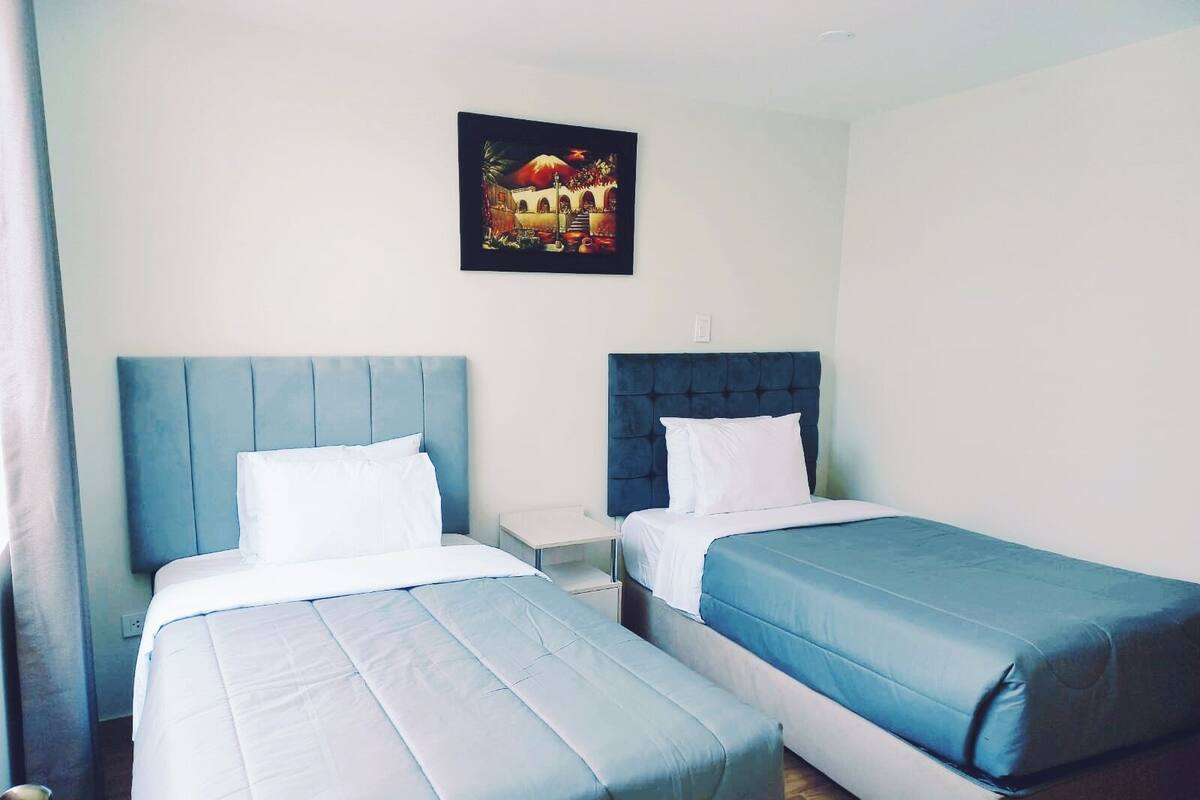 Caja fuerte, wifi gratis, ropa de cama