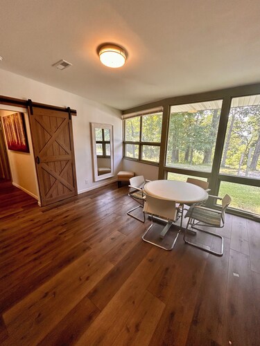 Azaria Lodge - Sleeps up to 38 People - Keep Everyone Together as you Celebrate!