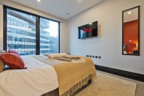 2 slaapkamers, een strijkplank/strijkijzer, wifi, beddengoed